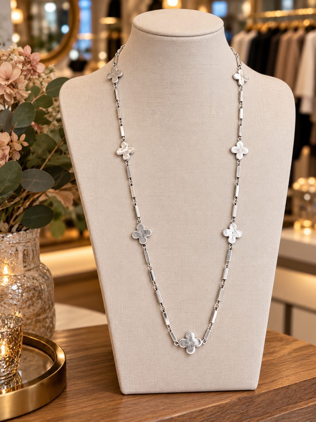 Envy long silver clover and bar necklace