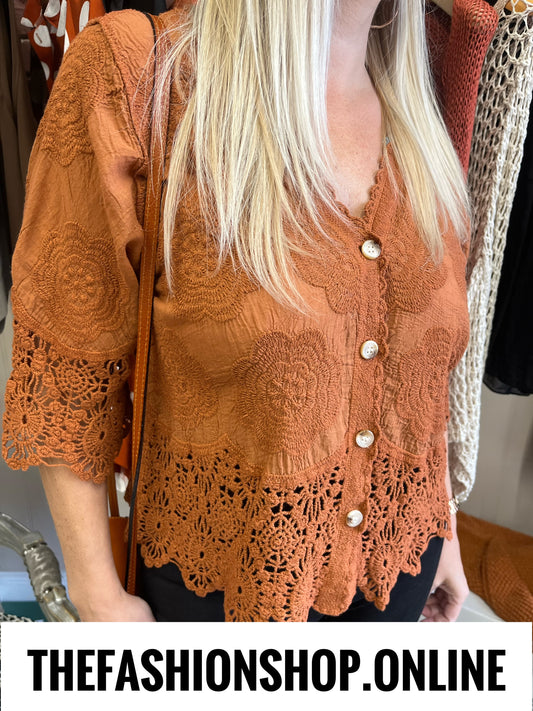 Sienna cinnamon lace blouse 8-16