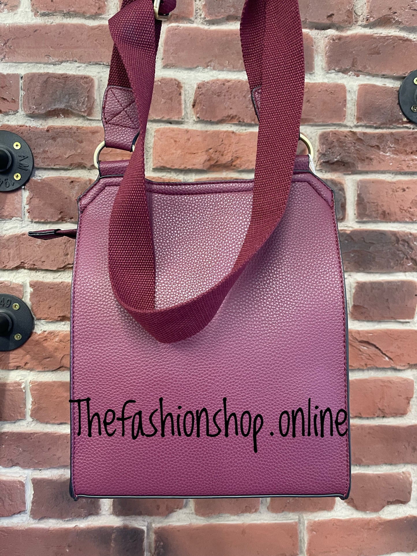 Louisa large wine messenger bag