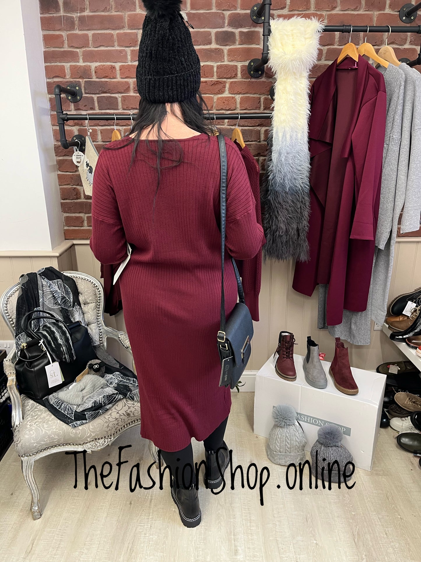 Violet wine V neck ribbed dress 14-18