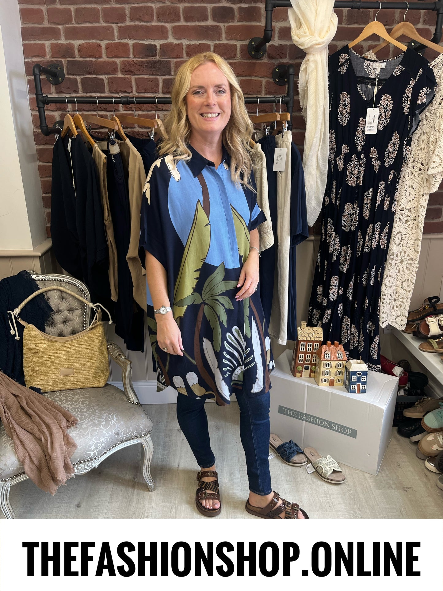 Fly Out Scenic Palm Tree Linen Mix Shirt in Navy 12-18