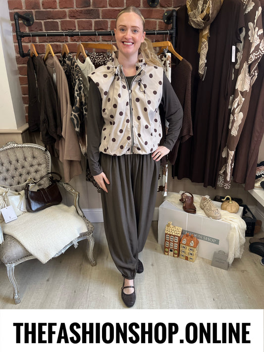 Dana beige polka dot gilet 8-14