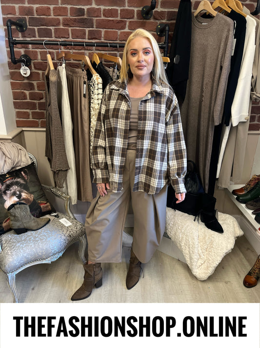 Lacey brown plaid high low shirt 10-20