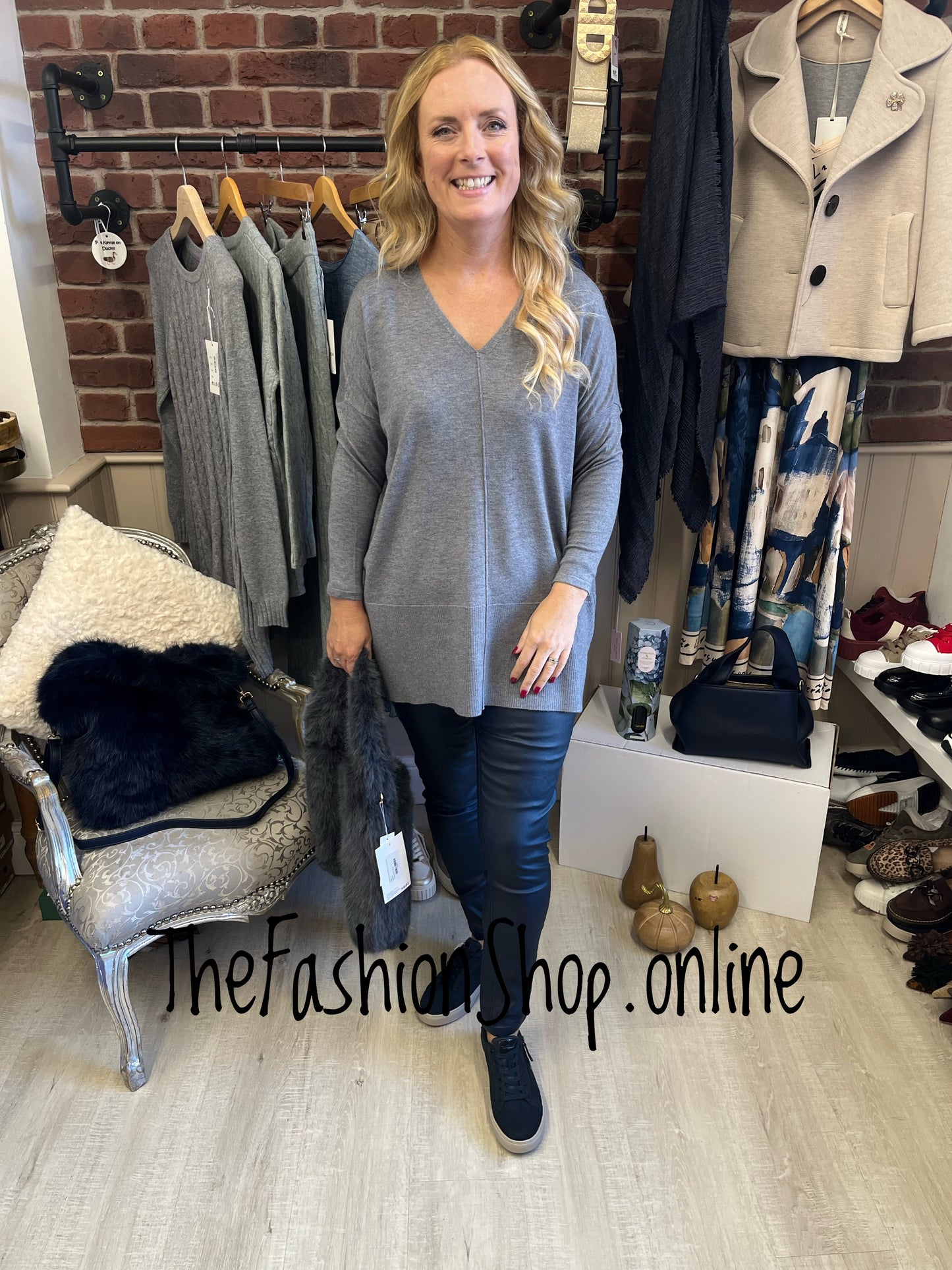 Saloos grey oversized v neck jumper sizes 10-18