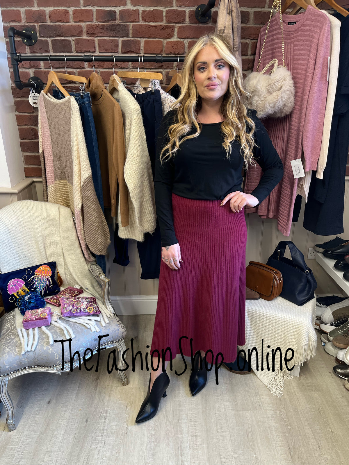 Erika wine ribbed knitted skirt 8-14