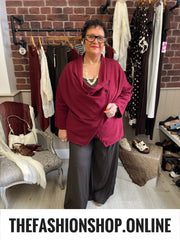 Annie wine drape jacket 14-22