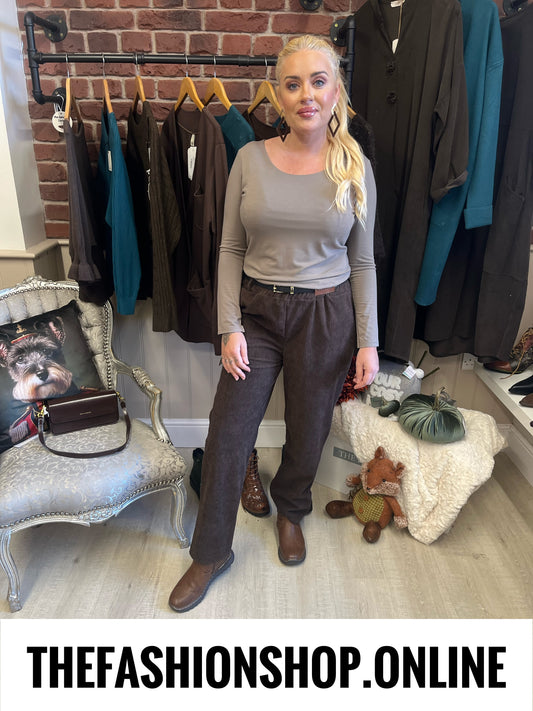 Cody brown cord trousers 8-14