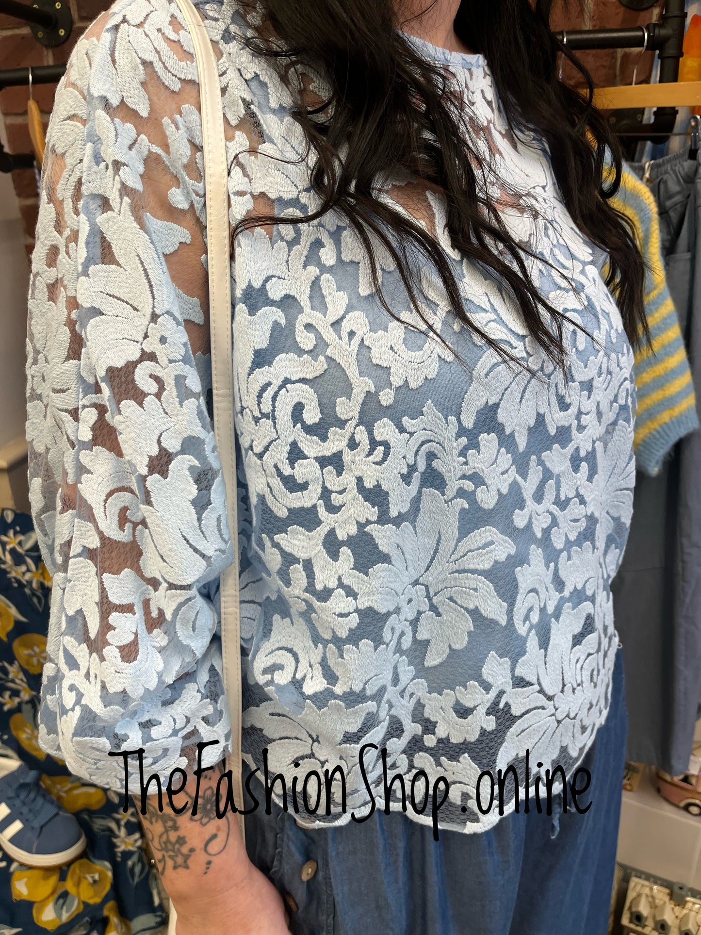 Rosalyn blue lace top 12-18