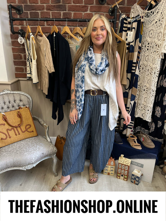 Jayda navy striped barrel leg trousers 8-14