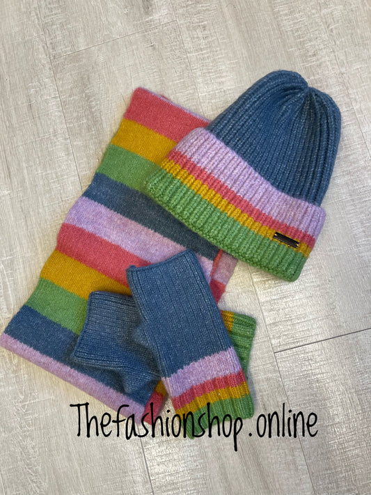 Red Cuckoo Hat Gloves And Scarf Set Multi