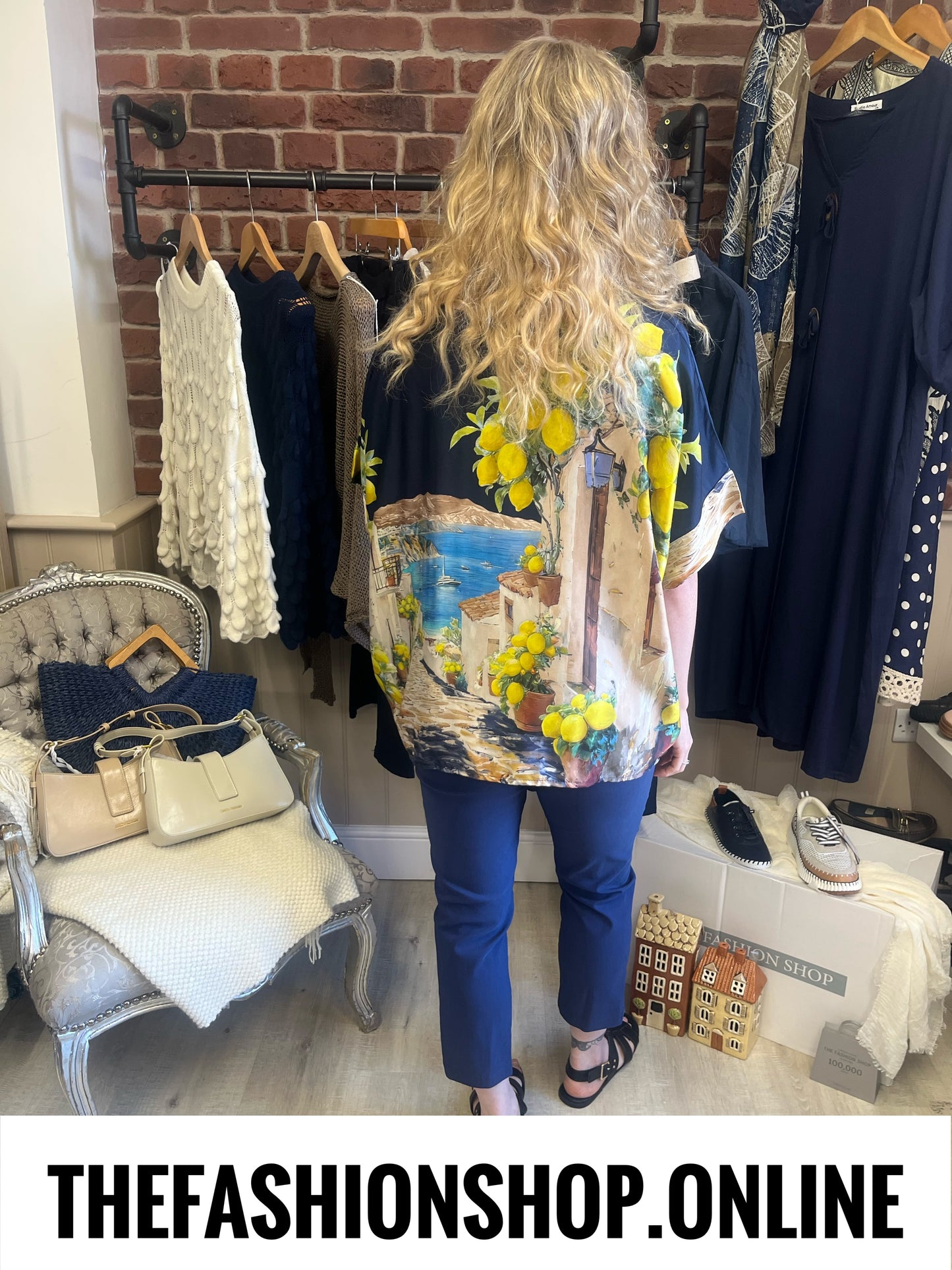 Santorini navy lemons scenic top 16-22