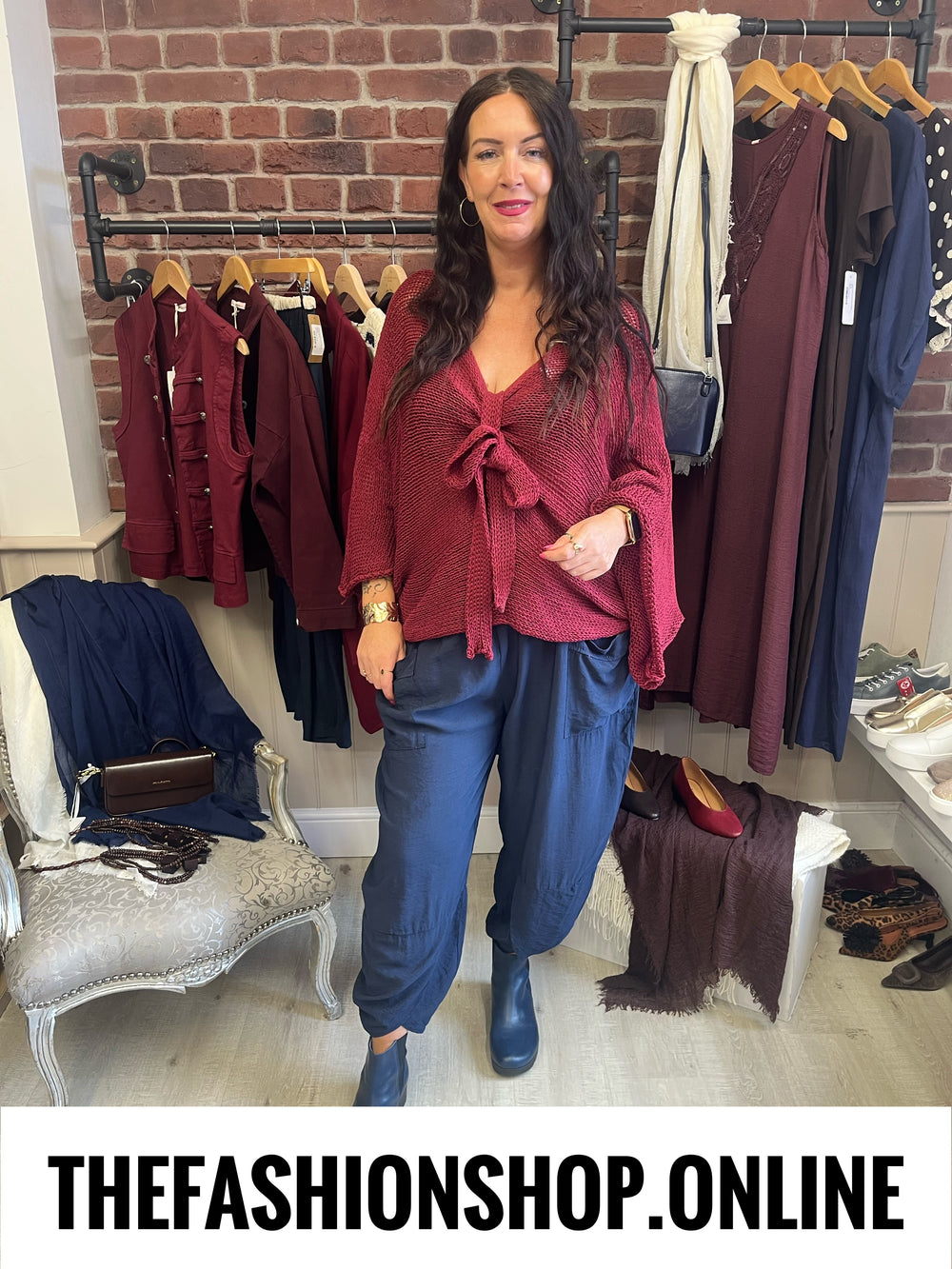 Jessie navy tulip hem trousers 12-20