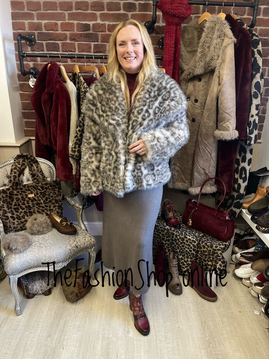 Amelia leopard faux fur jacket 12-18