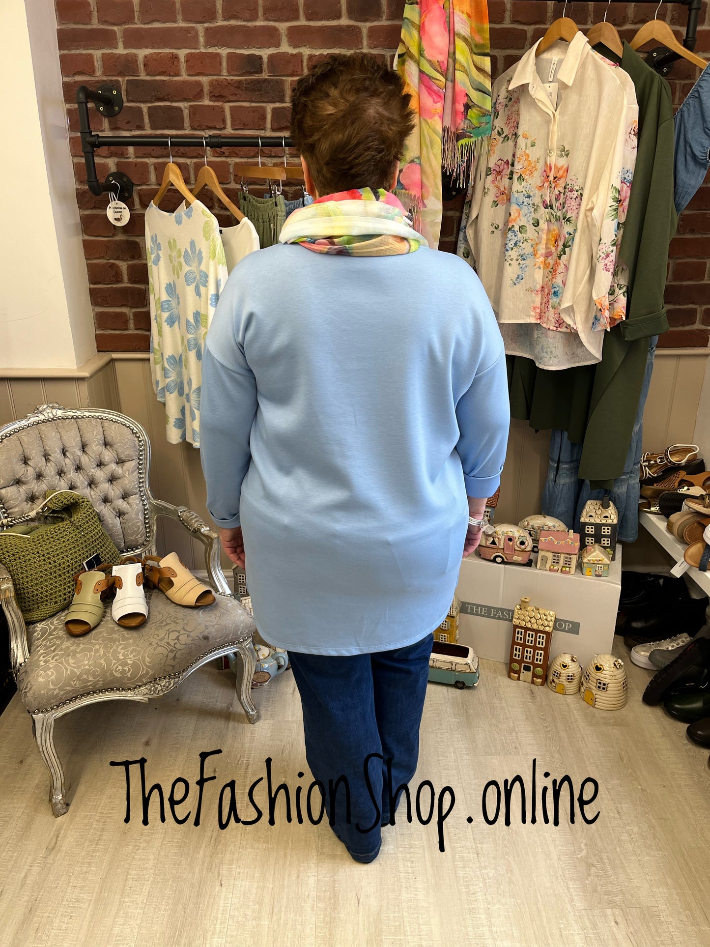 Cassie blue high low top 16-22