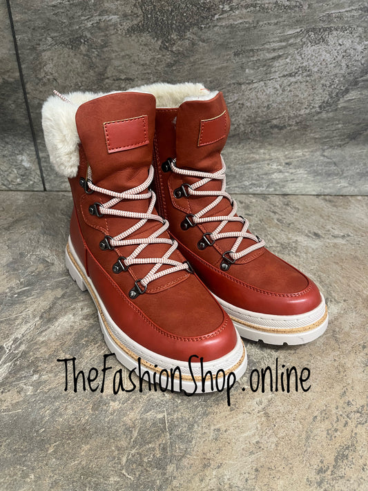 Lunar Evelyn orange waterproof boots sizes 4-8 (37-41)