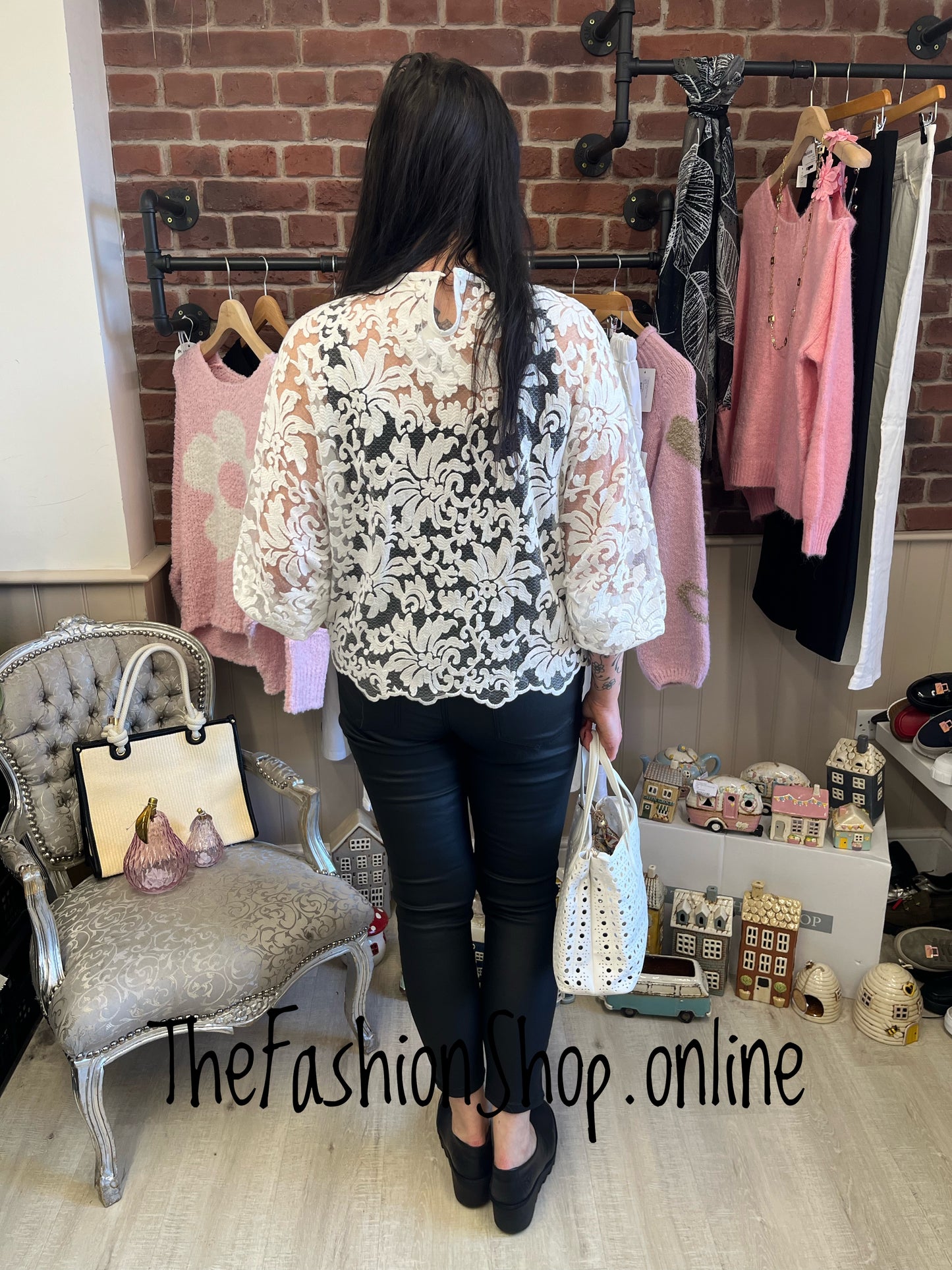 Rosalyn white lace top 12-18