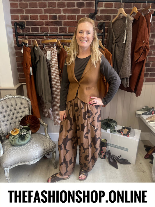 Maria camel knitted waistcoat 8-12