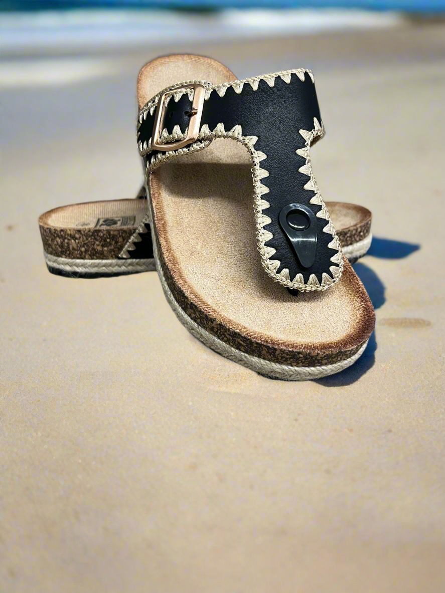 Naomi black toe post mule sizes 3-8