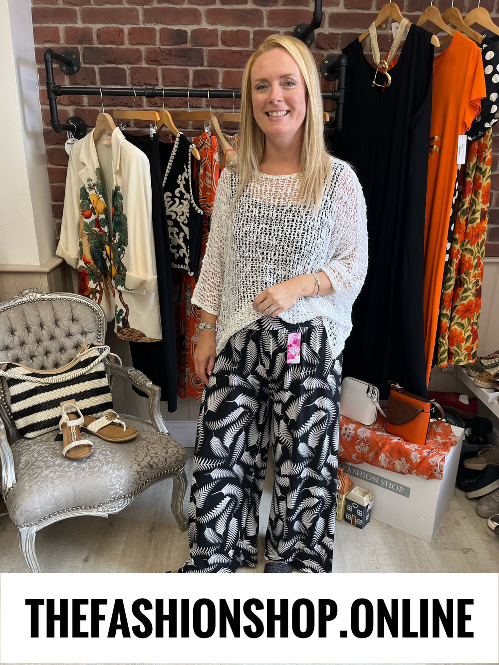 Luna black and white leaf print trousers 14-20