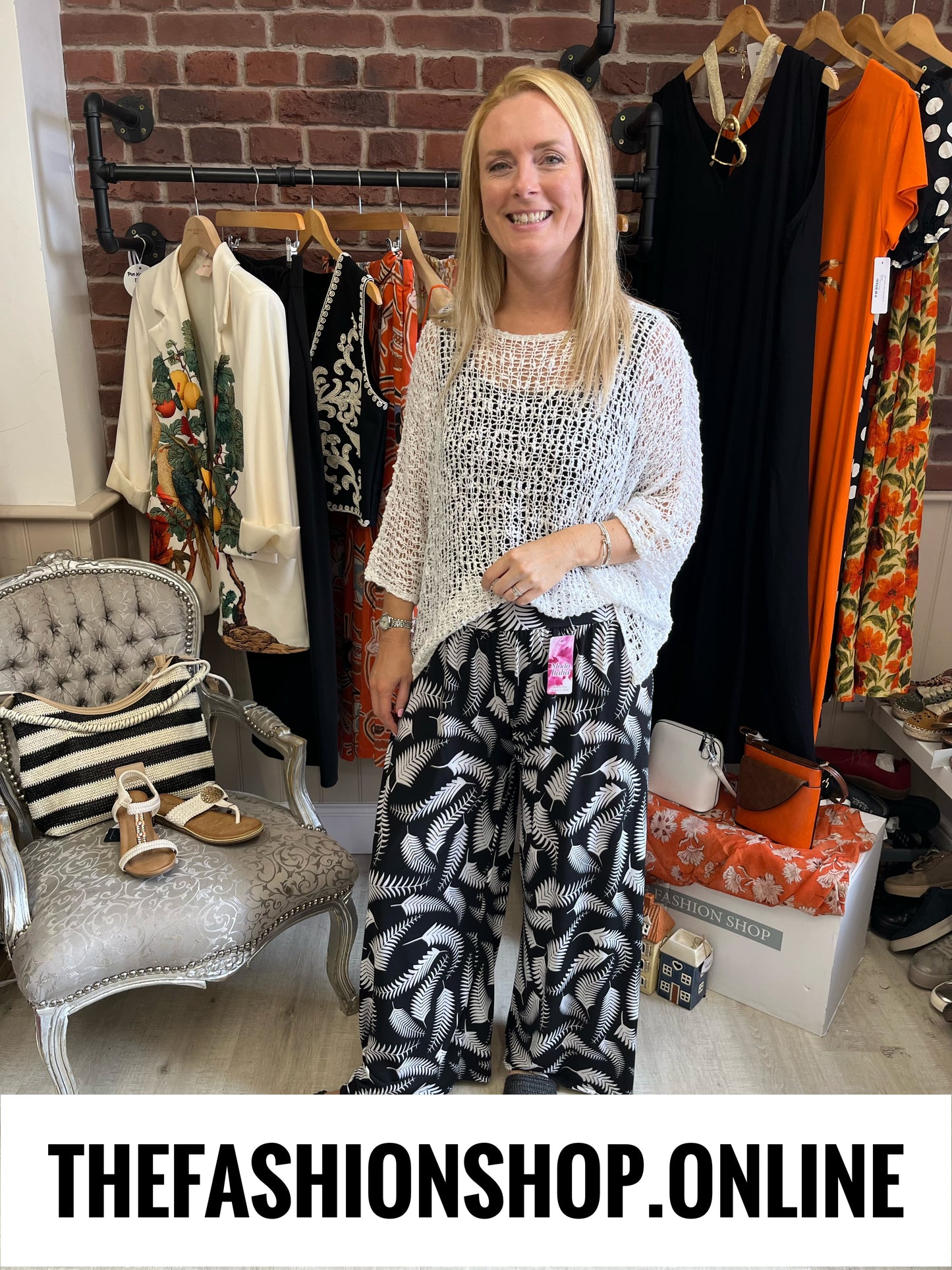 Luna black and white leaf print trousers 14-20