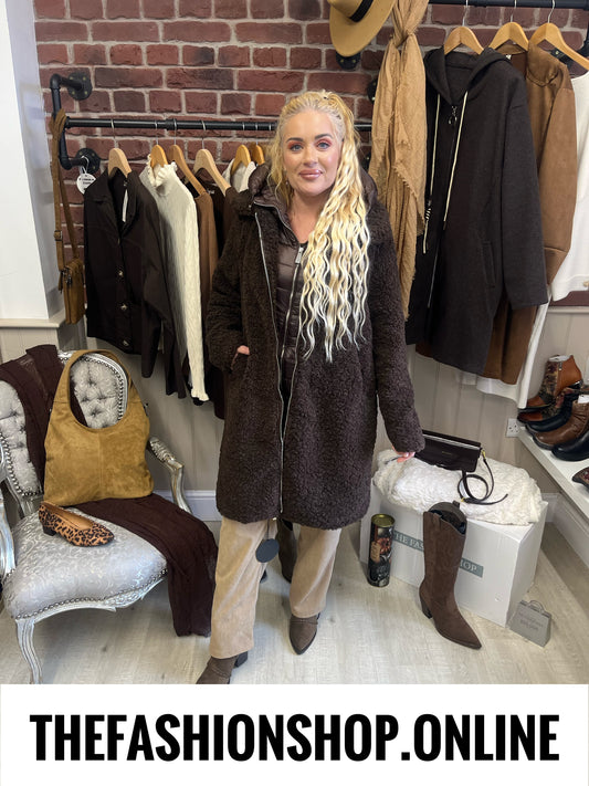 The Kensington brown coat sizes 12-18