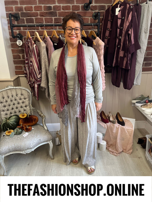 Carmen mocha long sleeve layering top 14-20