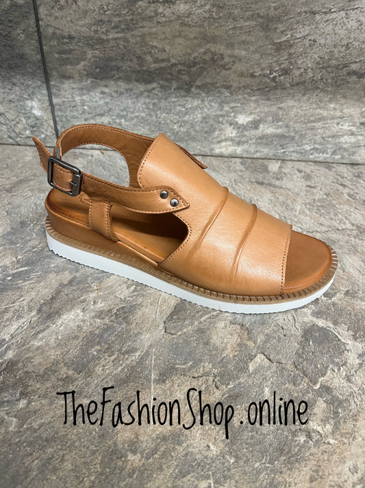 Modella Lyra tan leather sandals sizes 4-8 (37-41)