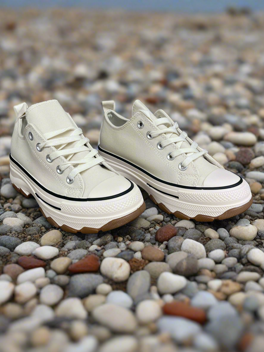 Amy beige chunky trainers sizes 3-8 (EU 36-41)
