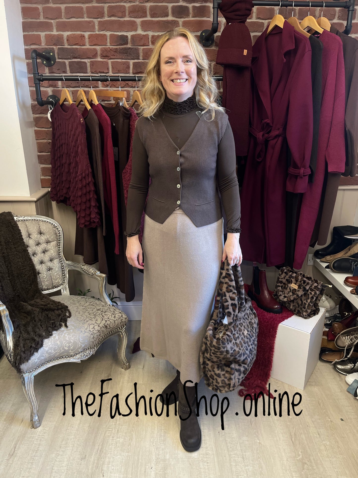 Tanya brown ribbed waistcoat 8-14