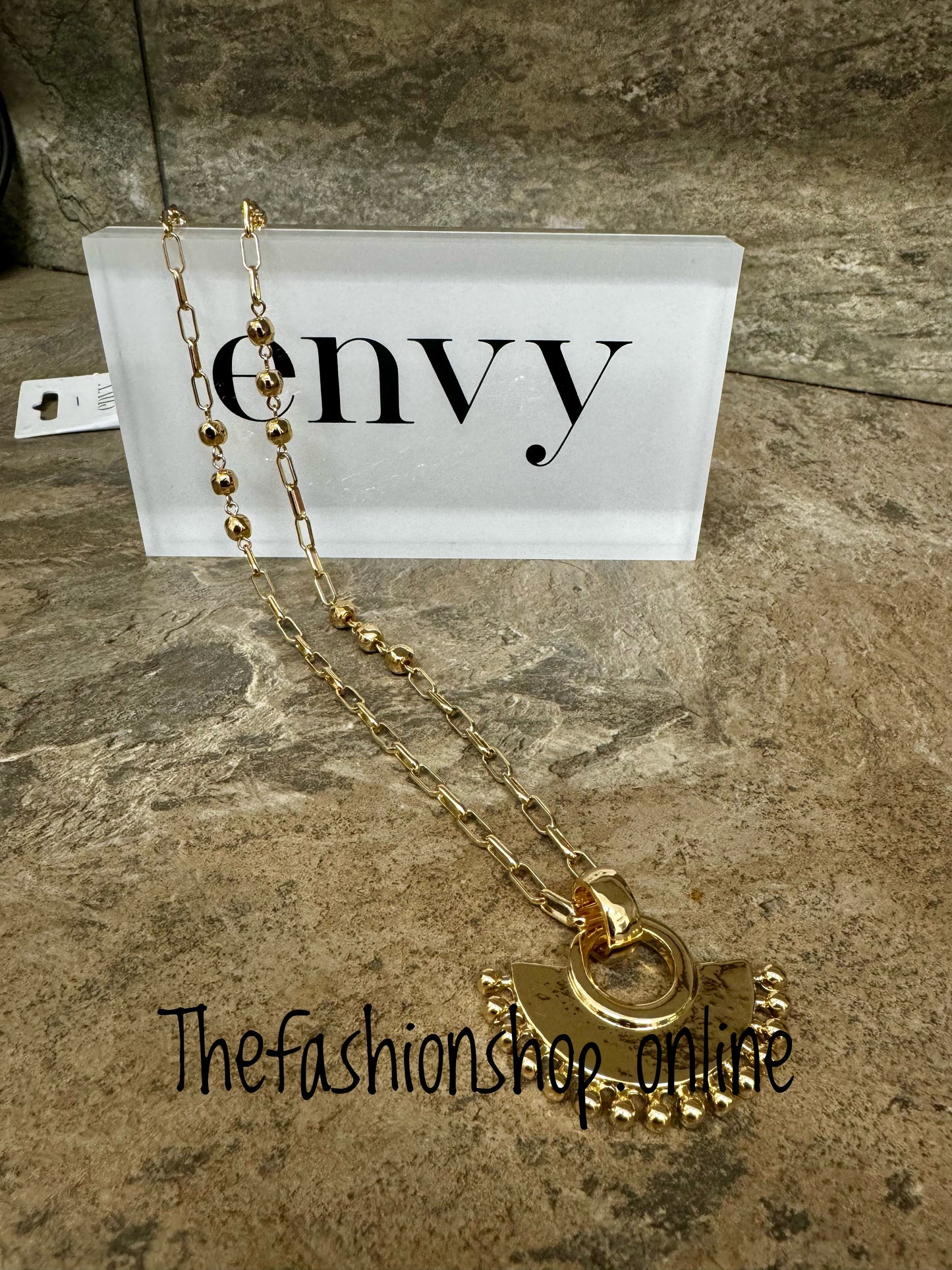 Envy long gold fan necklace