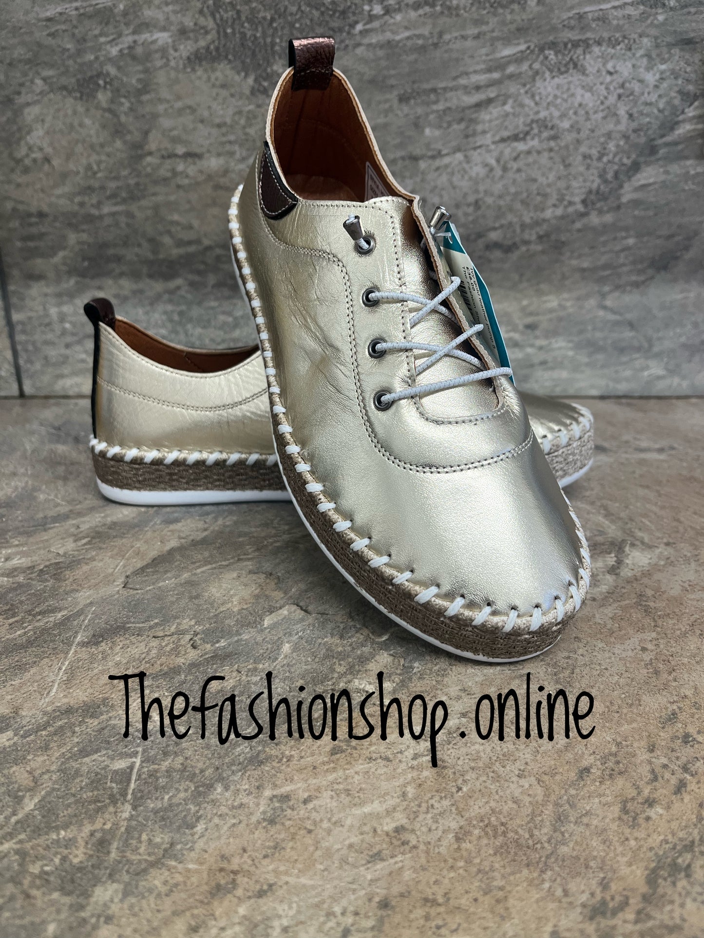 Ivy gold leather pump sizes 4-9 (37-42)