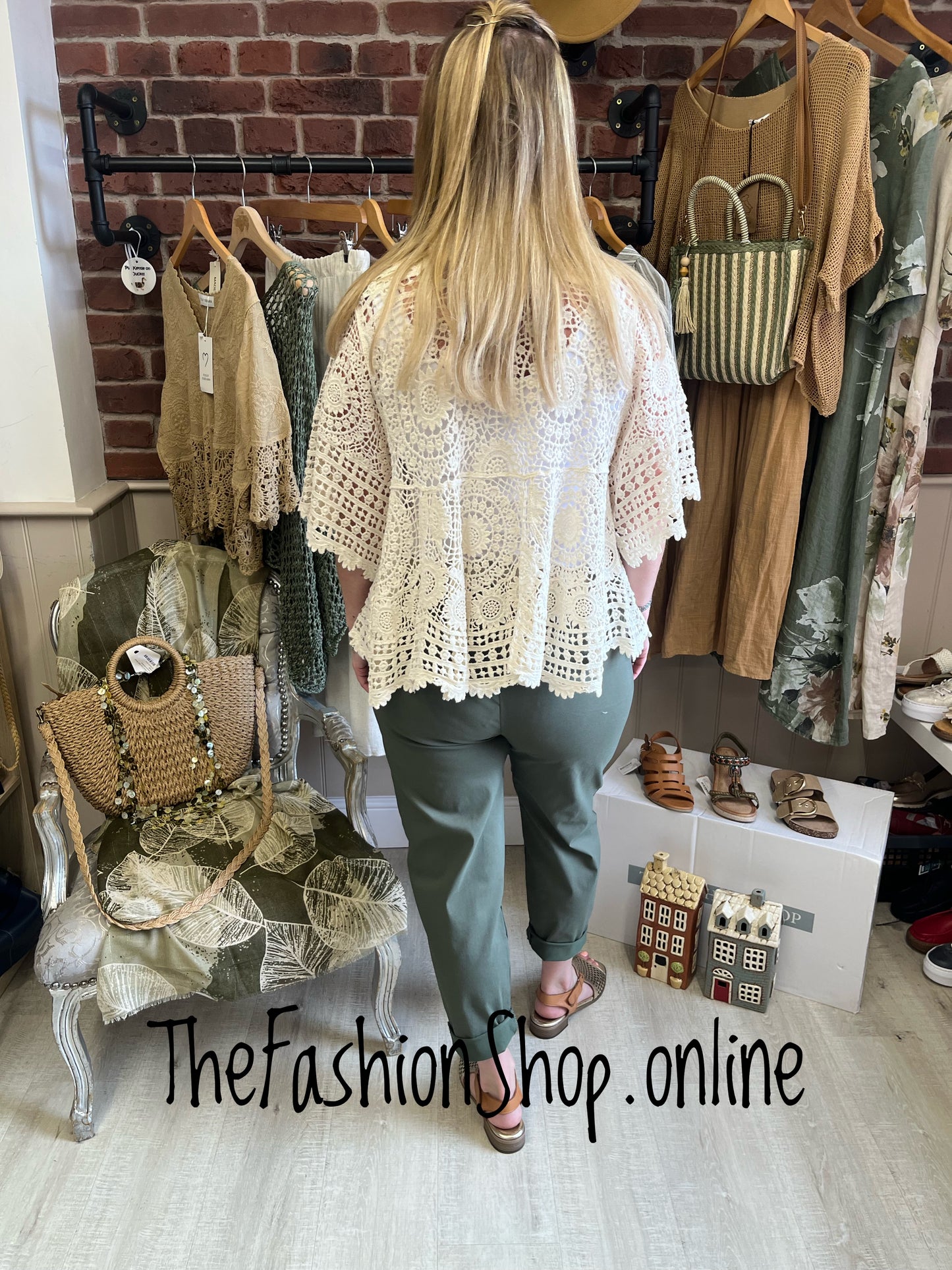 Alex cream crochet top 12-16