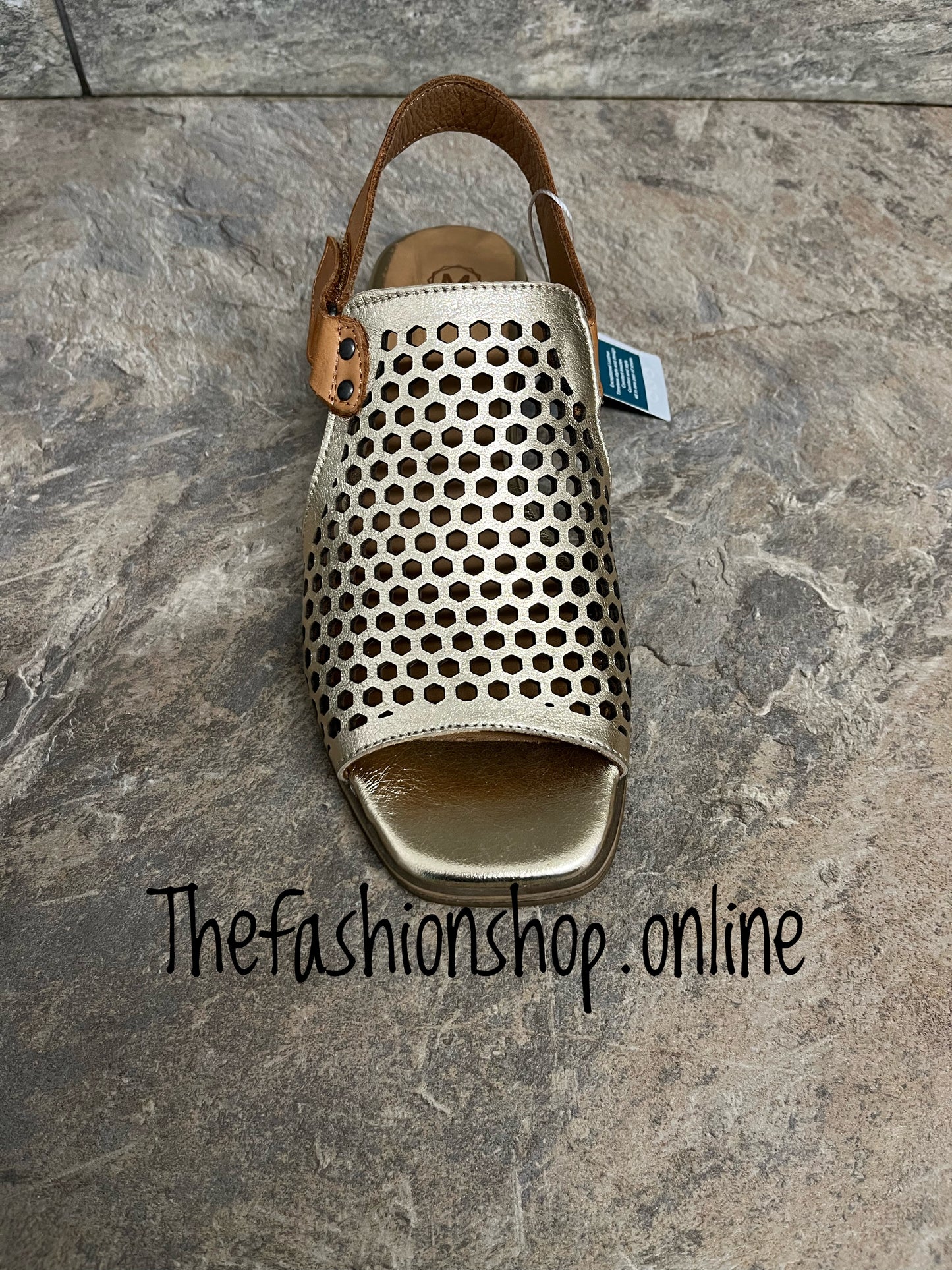 Modella Beatrice gold and tan leather honeycomb sandals sizes 4-8 (37-41)