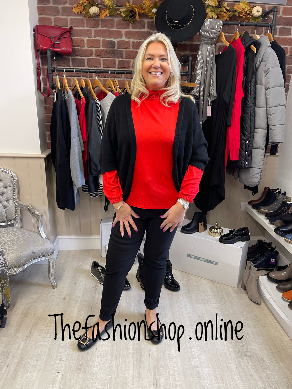 Black fine knit shrug 12-20