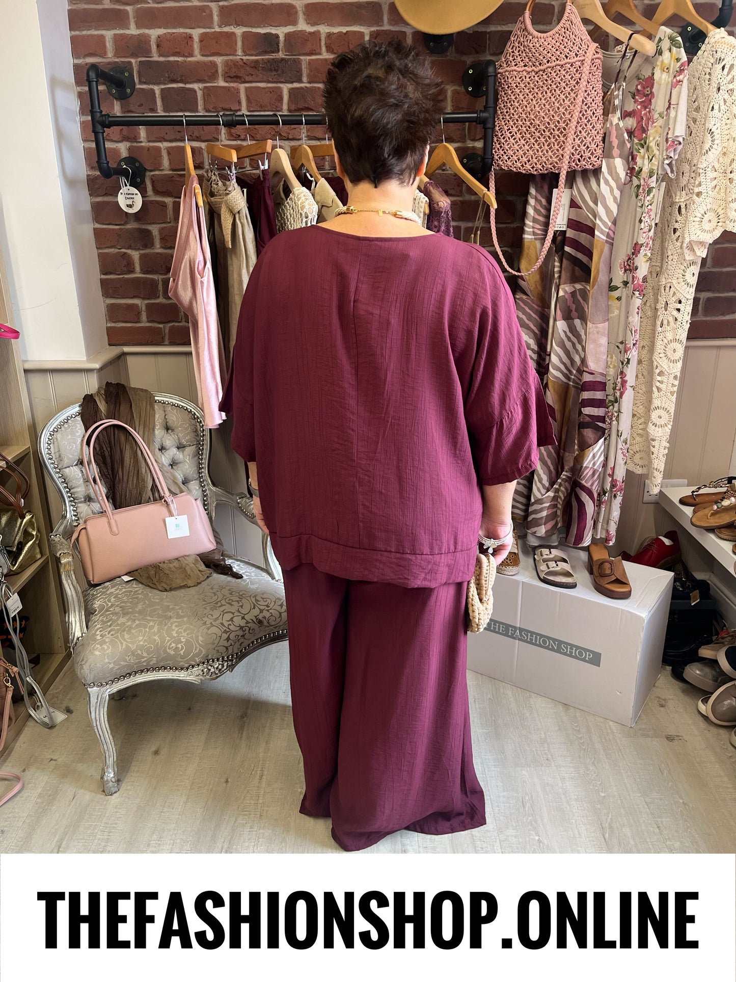 Erin wine textured top 16-22
