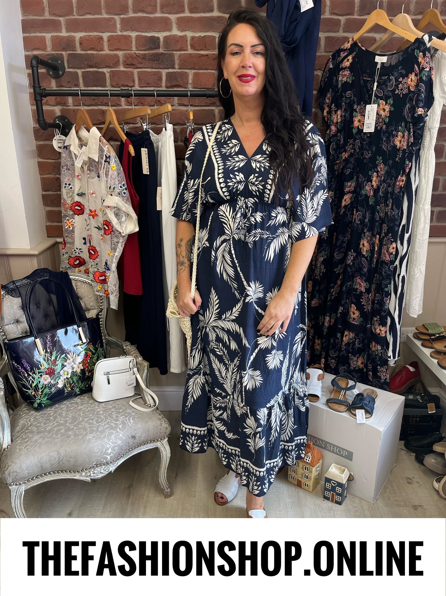 Brianna navy palm tree dress 10-16