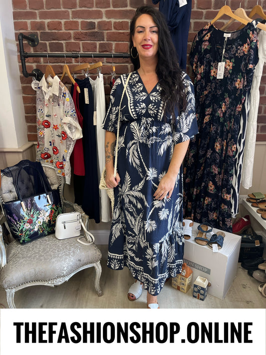 Brianna navy palm tree dress 10-16