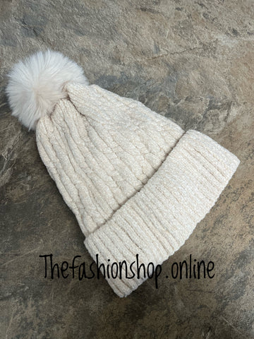 Cream chenille fleece lined pompom hat