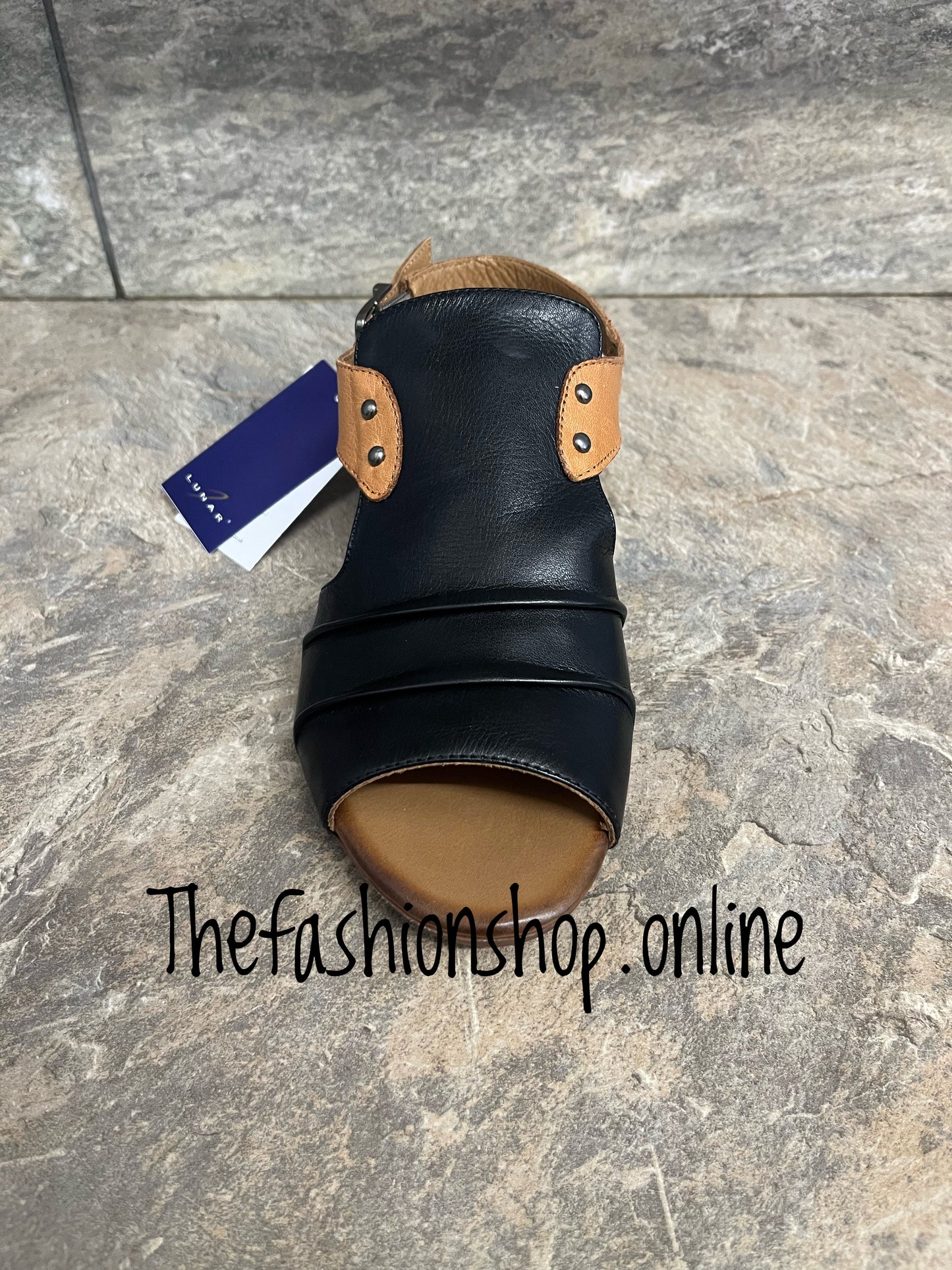Lunar Jaden black and tan leather sandals sizes 4-8