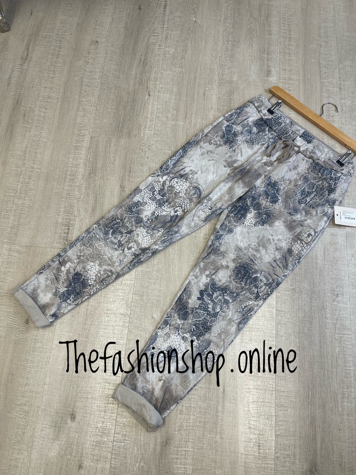 Stone floral and lace super stretchy trousers 10-16