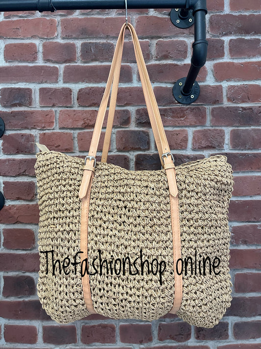 Tan woven straw bag