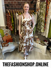 Vienna brown and cream A-line dress 10-14