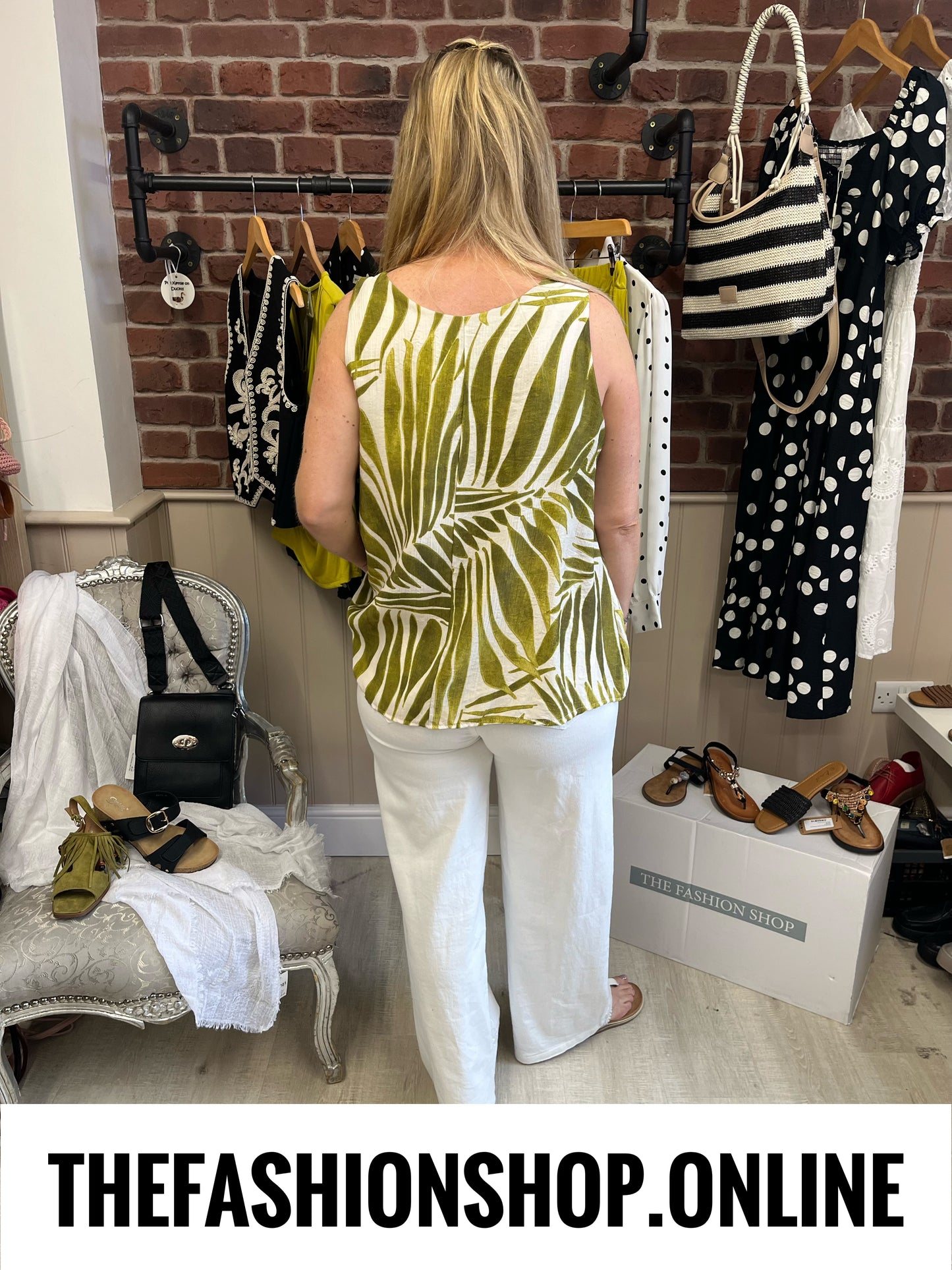 Mia lime and cream sleeveless top 8-14
