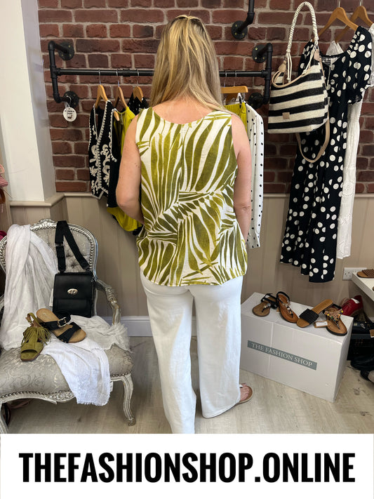 Mia lime and cream sleeveless top 8-14