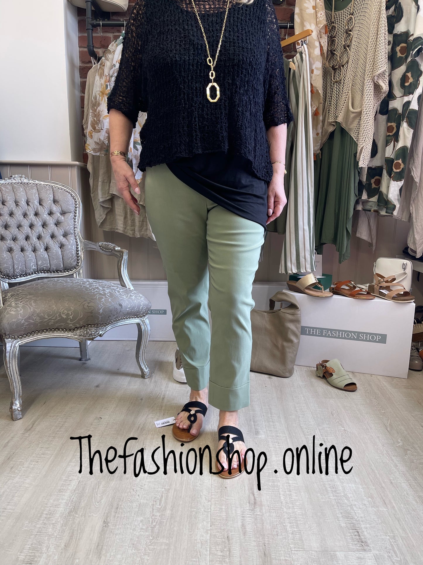 Robell Bella khaki green trousers 27 inch inside leg sizes 12-24