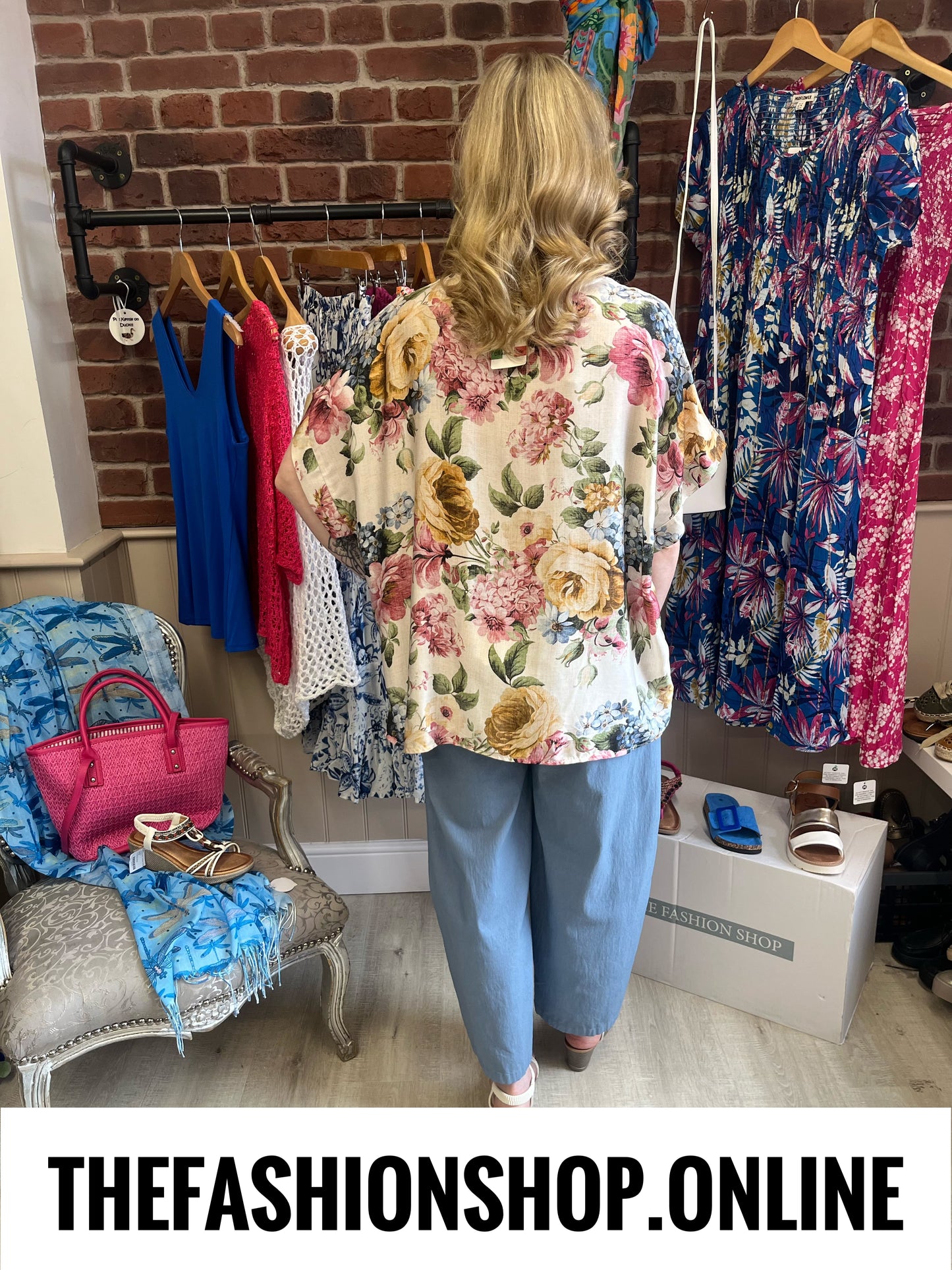 Trinny floral tapestry top 16-22