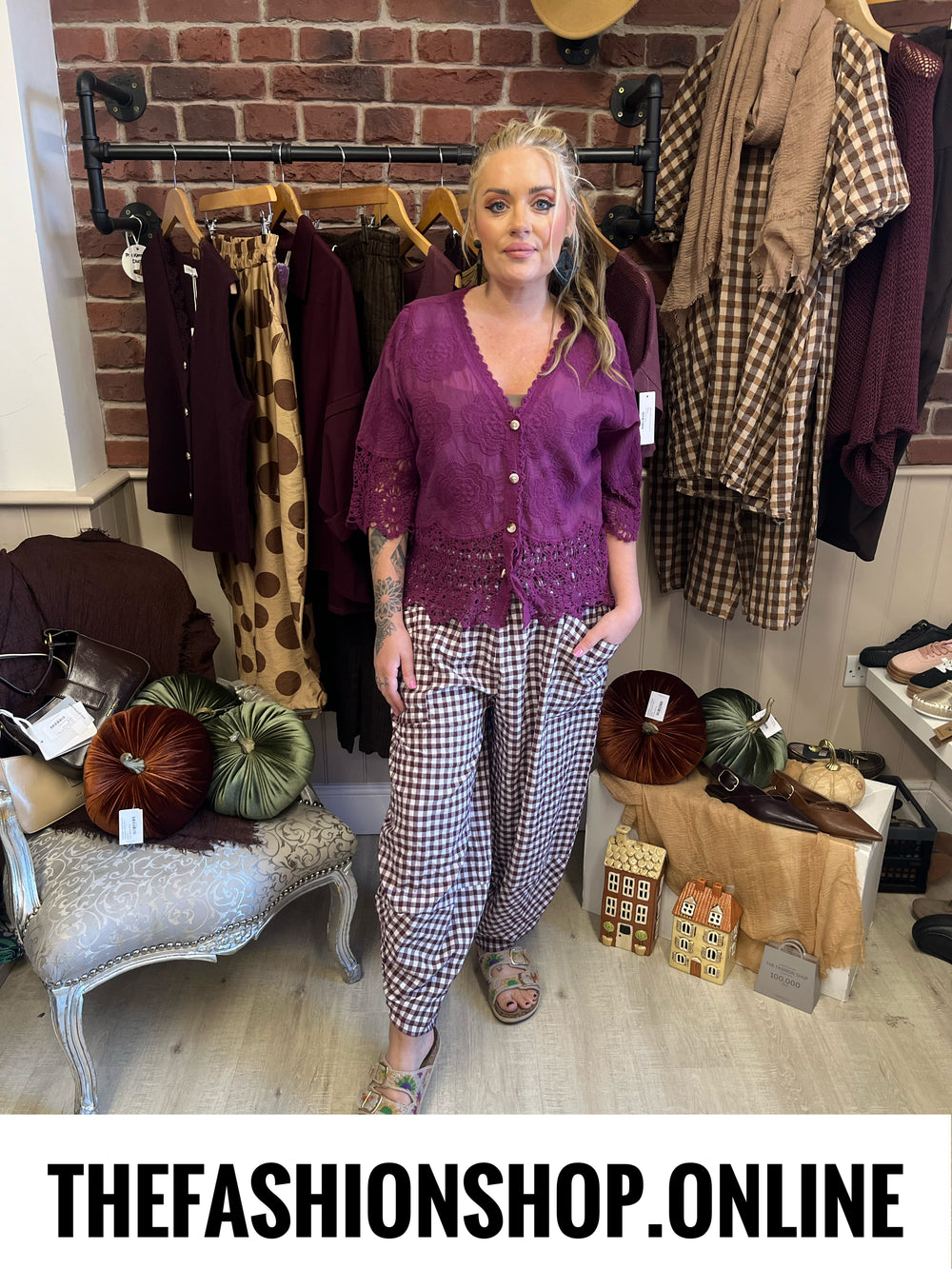 Sienna magenta lace blouse 8-16