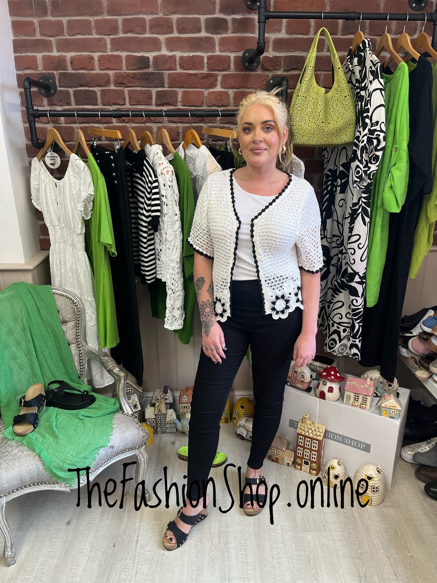 Helena white with black crochet button top 8-12