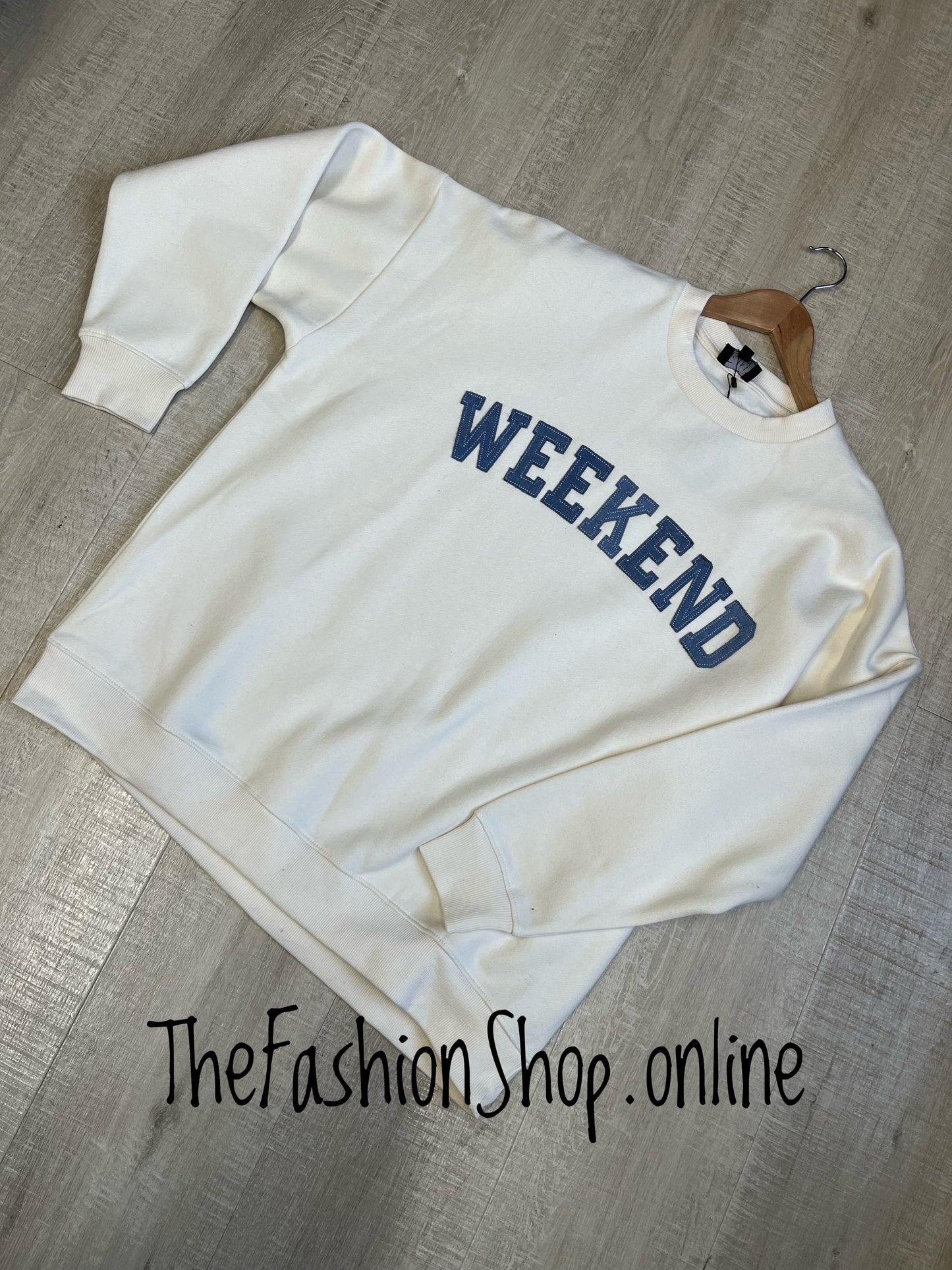 Jamie cream Weekend sweatshirt sizes 12-14 and 16-18