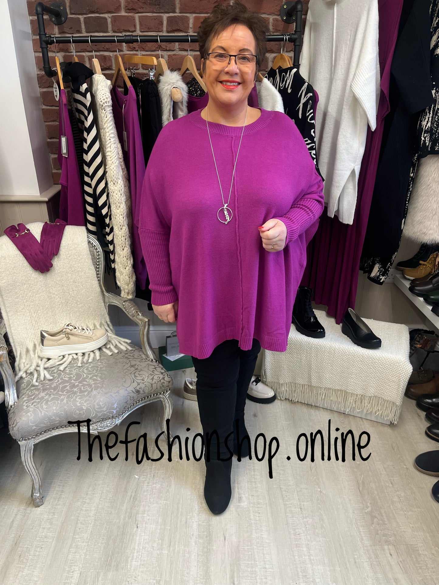 Plus size magenta seam detail jumper 16-24